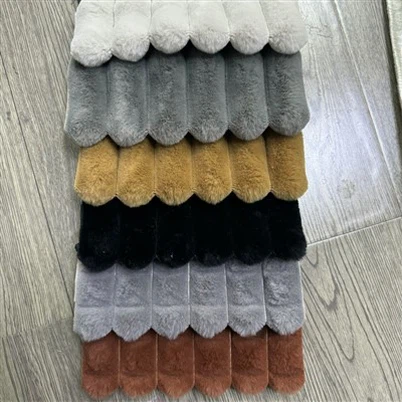 Плат от изкуствена кожа на заек